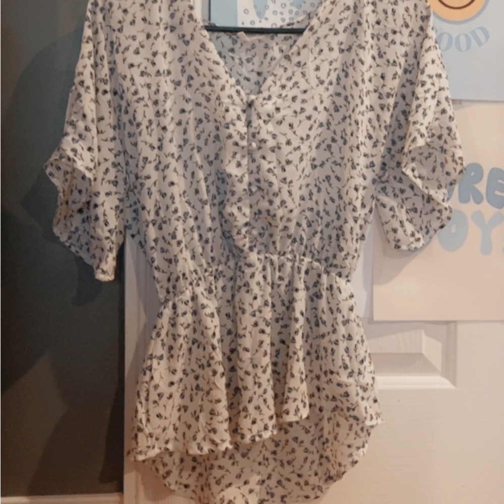 Sienna sky floral shirt